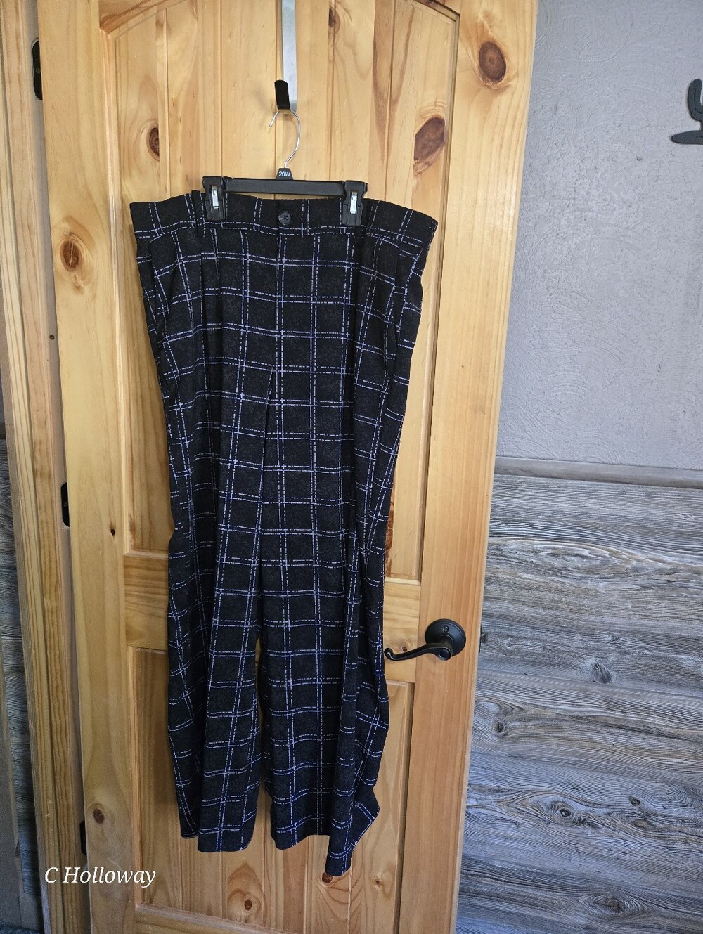 Torrid Womens 16 Pants Flat Wide Crepe Ink Dot Plaid Black White